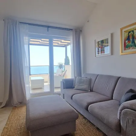Apartment Mara *