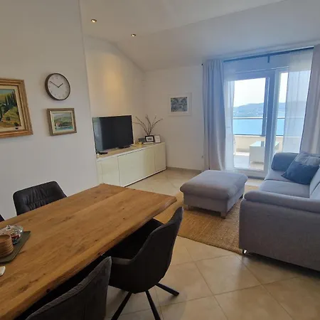 Apartment Mara