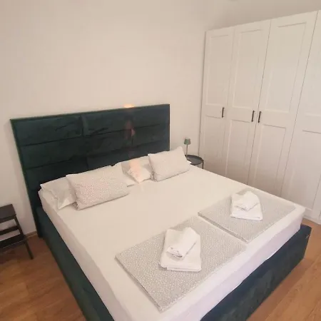 Appartement Mara *